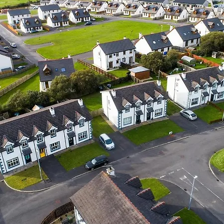 Modern Three Bedroom House In - Luxury And Homes * Bundoran